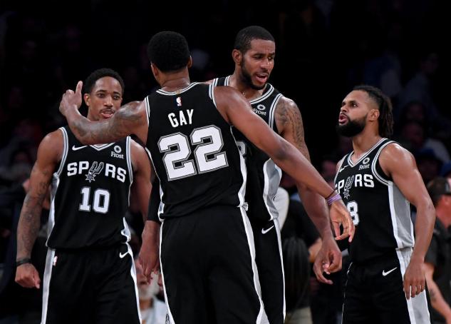 斯基拉：因西涅有望自由转会加盟拉齐奥，并签约至2027年（斯基拉：因西涅或以自由身加盟拉齐奥，合同至2027年）