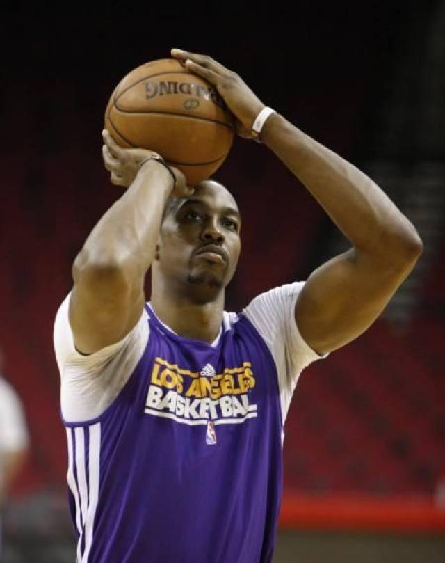 库蒂尼奥身价下降到350万欧，巅峰身价1.5亿，本赛季52场11球（库蒂尼奥市值跌至350万欧：曾高达1.5亿，本季52战打进11球）