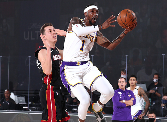 阿布拉汗总结2025：谢谢这一年的滚烫，谢谢所有“我们”（阿布拉汗2025年终盘点：致敬这一年的炽热，感谢所有的我们）