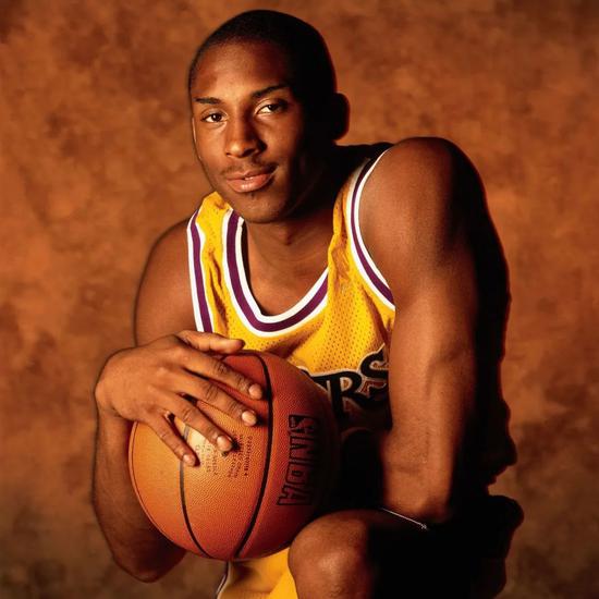 梁靖崑输球后自责！勒布伦谈逆转真相！大胖被腰伤一直困扰 王楚钦林诗栋复仇（梁靖崑赛后自责，勒布伦披露逆转原因；大胖腰伤缠身，王楚钦林诗栋强势复仇）